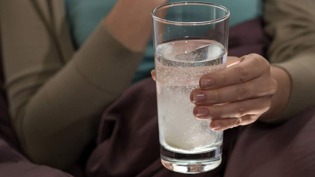 Лёгкое утро: средство от кашля, цинк и груша помогут от похмелья