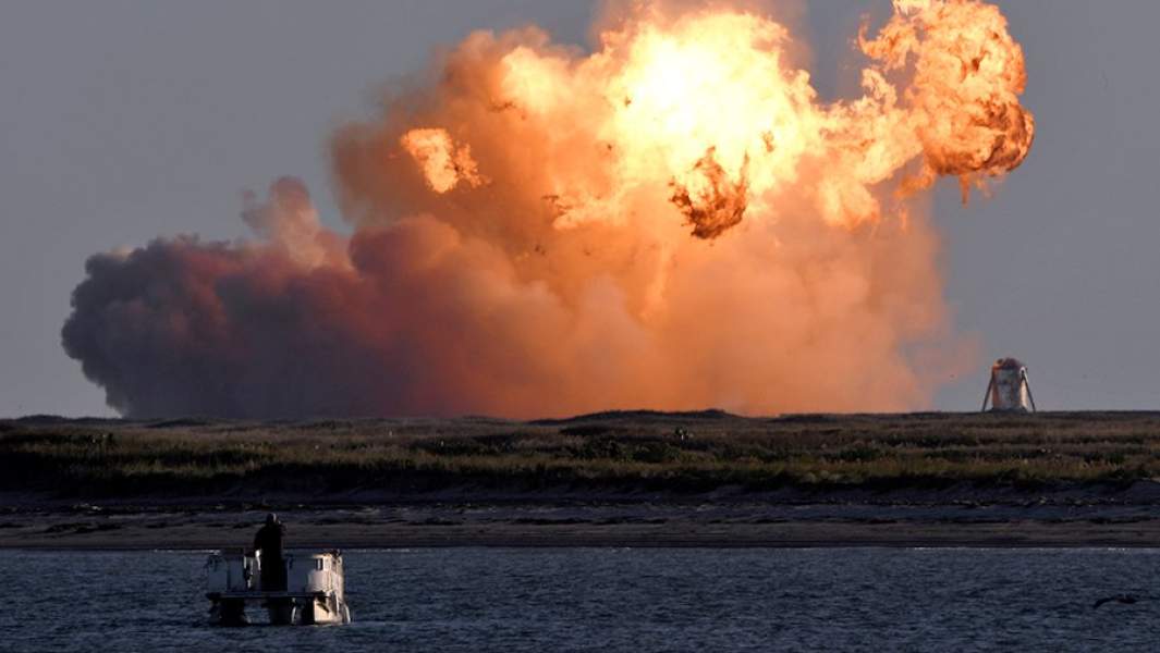 Взрыв корабля Starship SN8