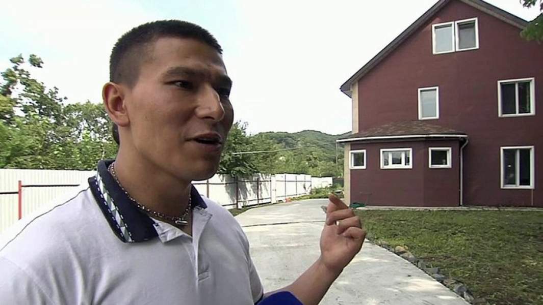 Директор центра Дмитрий Кондратьев