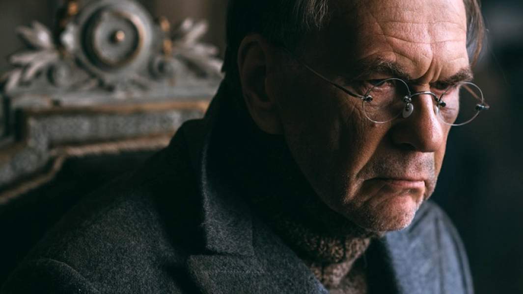 Актер Алексей Гуськов на съемках фильма «Седьмая симфония»