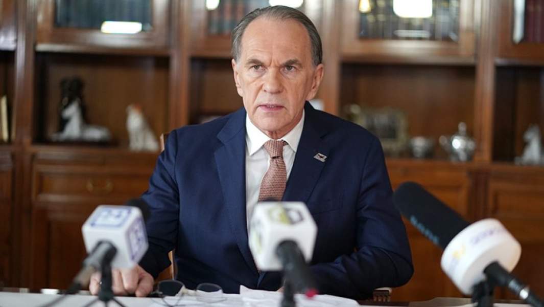 Актер Алексей Гуськов на съемках фильма «Спойлер»