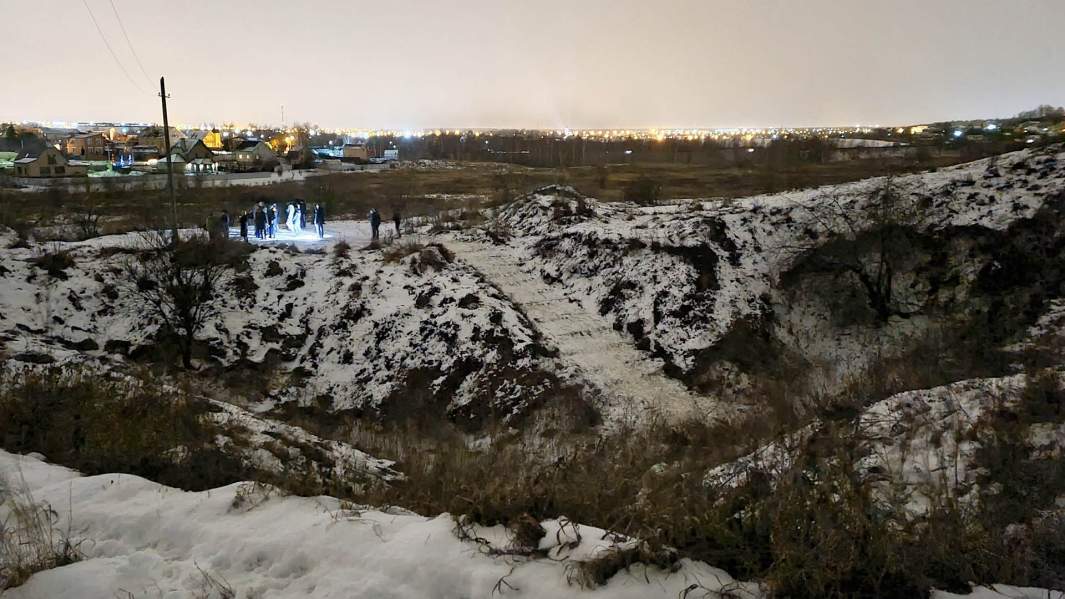 Спасатели во время поисковой операции в пещерах Сьяны