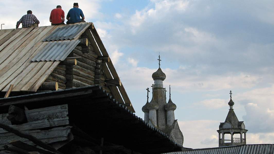 Участники проекта «Общее дело. Возрождение деревянных храмов Севера»