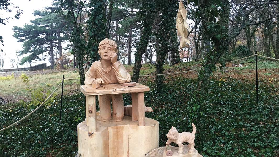 скульптуры