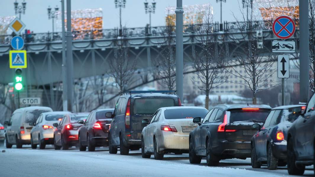 автомобили в городе
