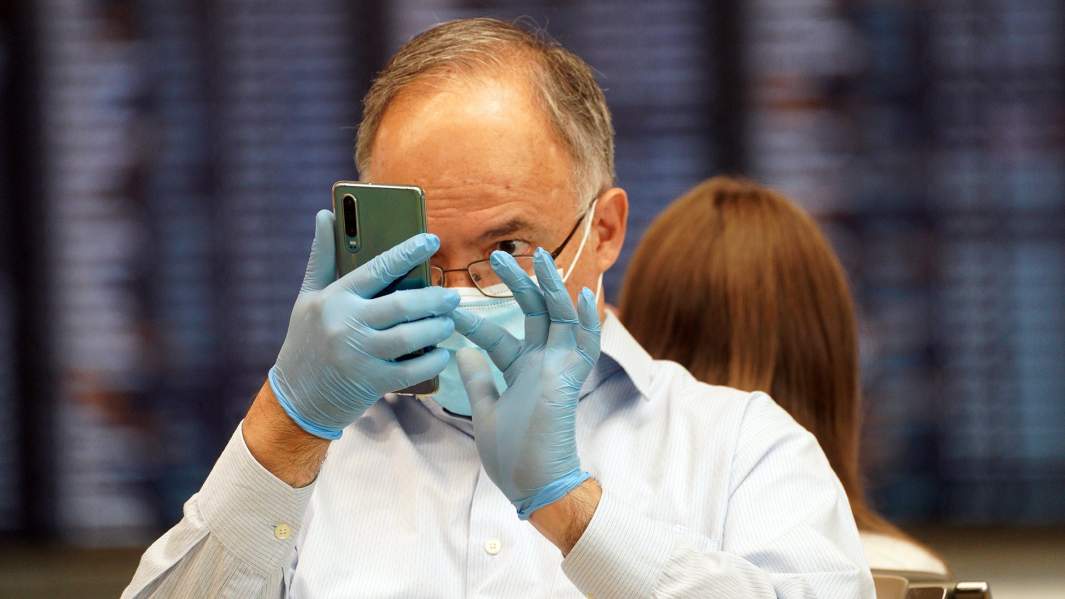 Насчитанные минуты: аналитики предупредили о подорожании сотовой связи в 2021 году