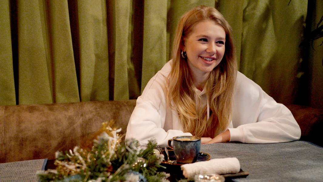 Актриса Анастасия Уколова