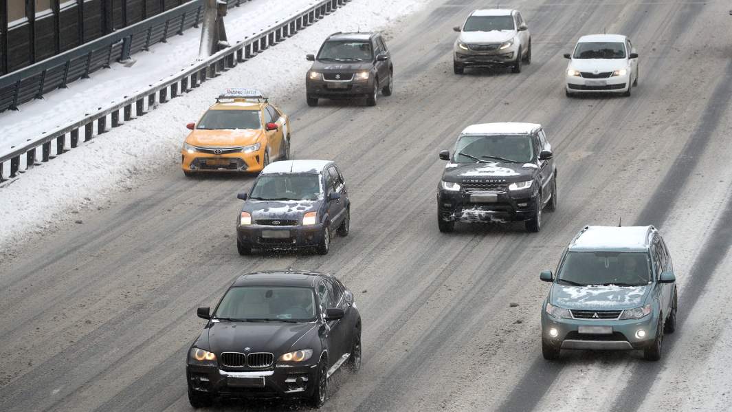 автомобили в городе