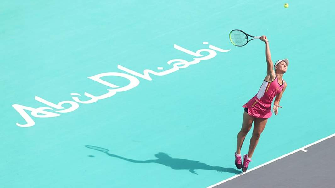 Вероника Кудерметова во время финального матча теннисного турнира в Абу-Даби 