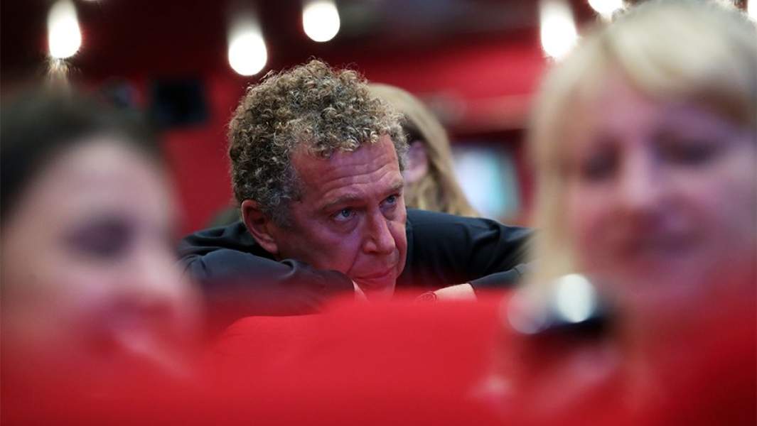 Александр Мамут