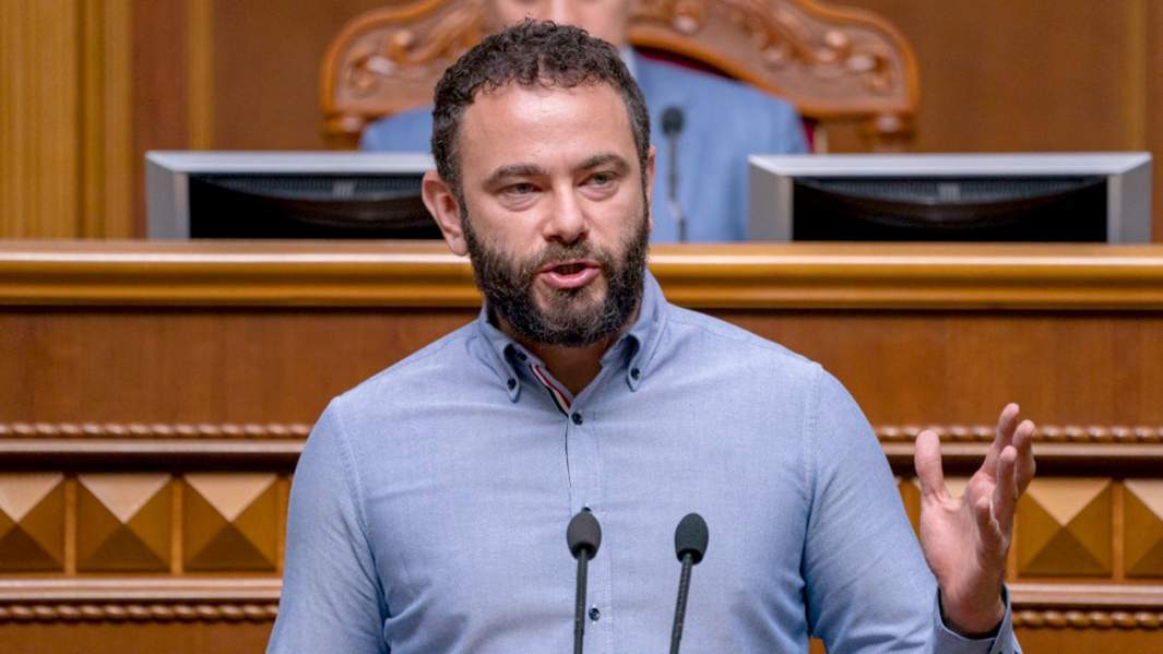 Представитель фракции «Слуга народа» Александр Дубинский