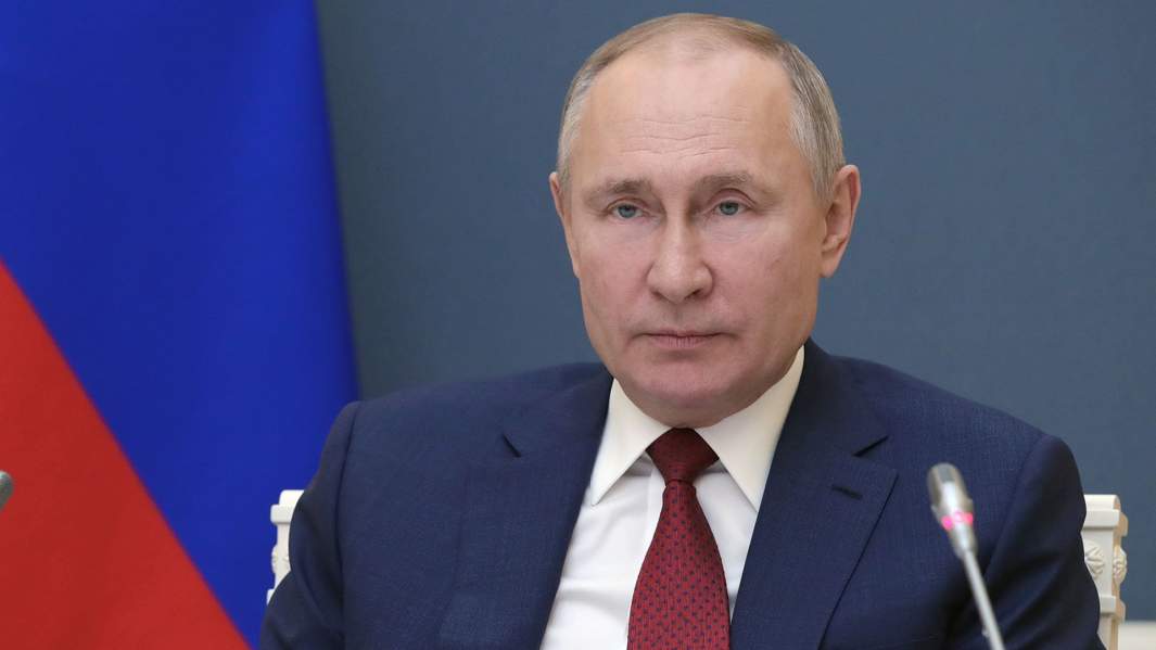 Президент РФ Владимир Путин выступает по видеосвязи на сессии «Давосская повестка дня 2021» Всемирного экономического форума (ВЭФ)
