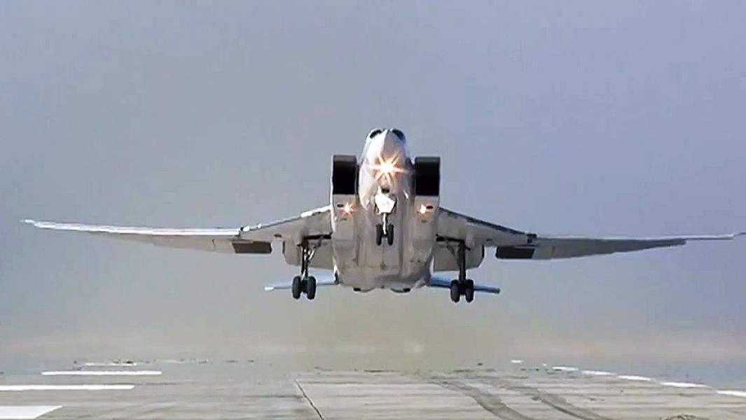 Самолет Ту-22М3