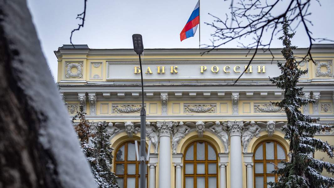 Право по голосу: банки расширяют число доступных по биометрии операций