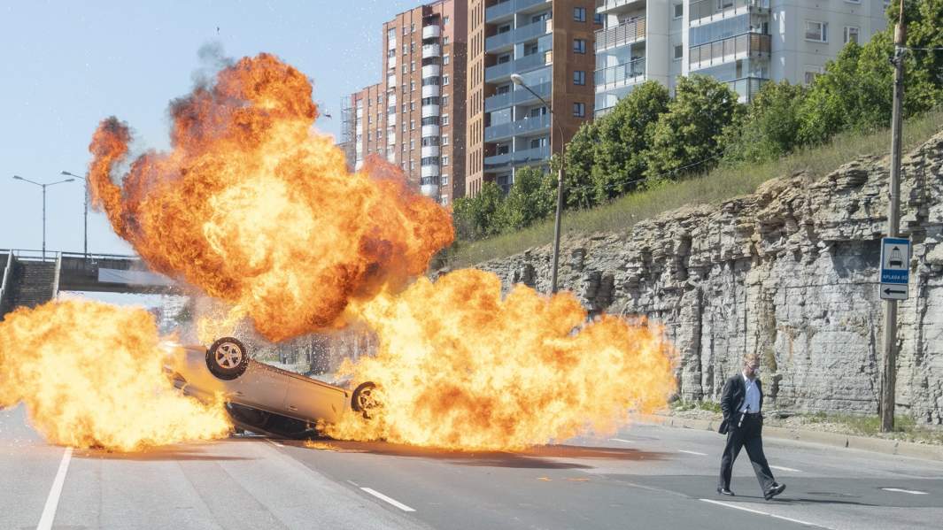 кадр фильма довод