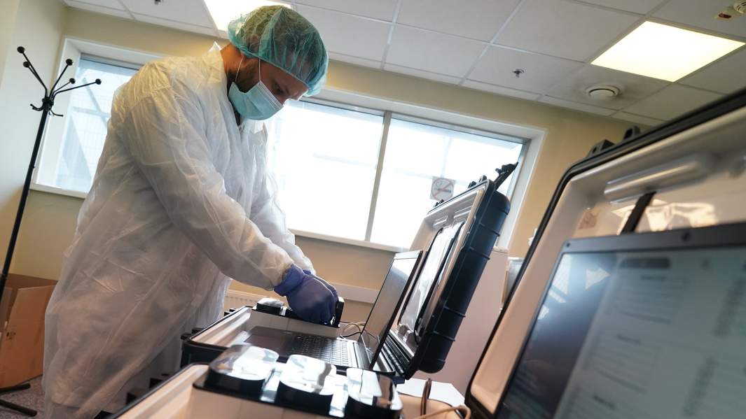 медработник