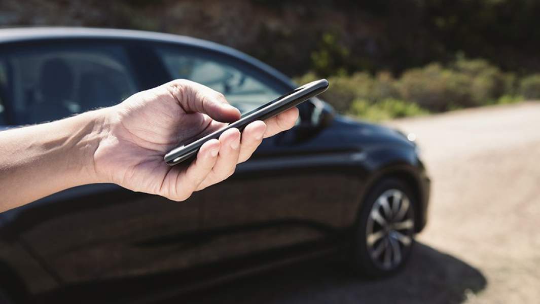 телефон автомобиль