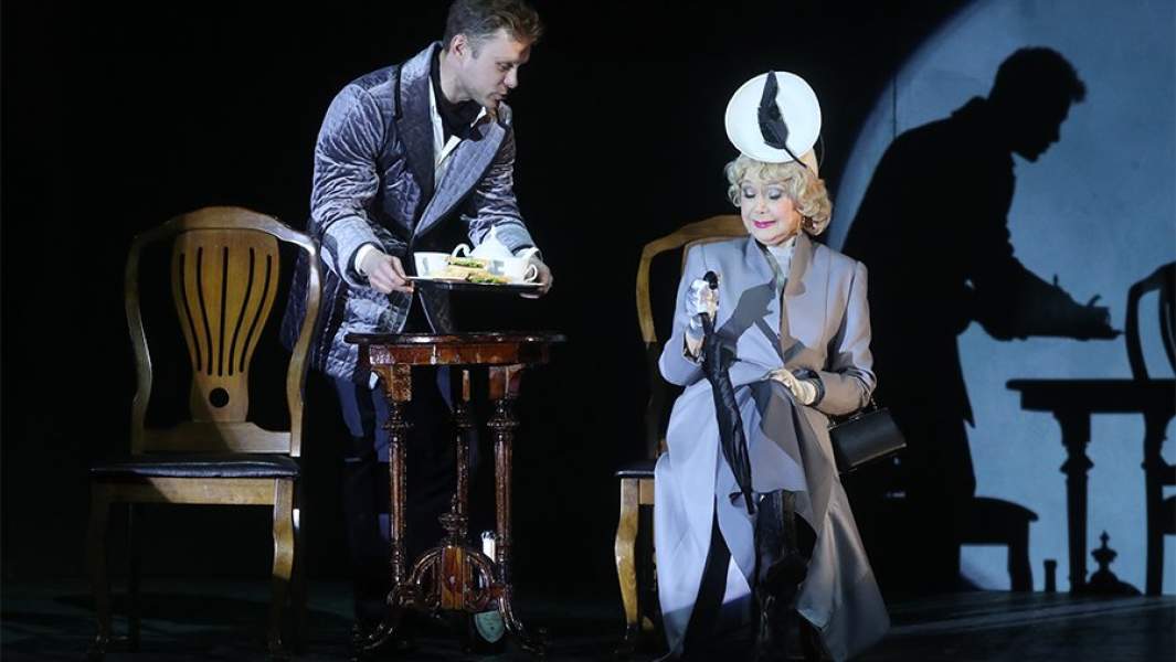 «Как важно быть серьезным»