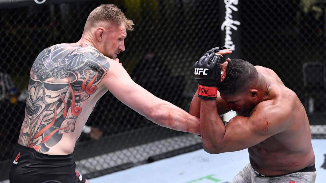 Пришло моё время»: Волков приблизился к титулу UFC