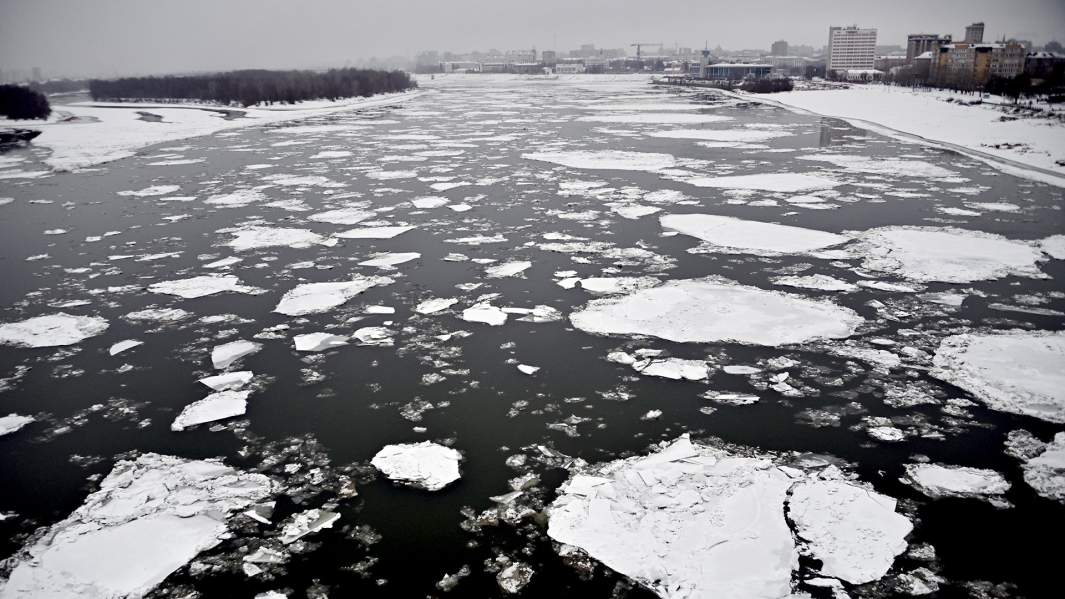 Река Иртыш в Омске