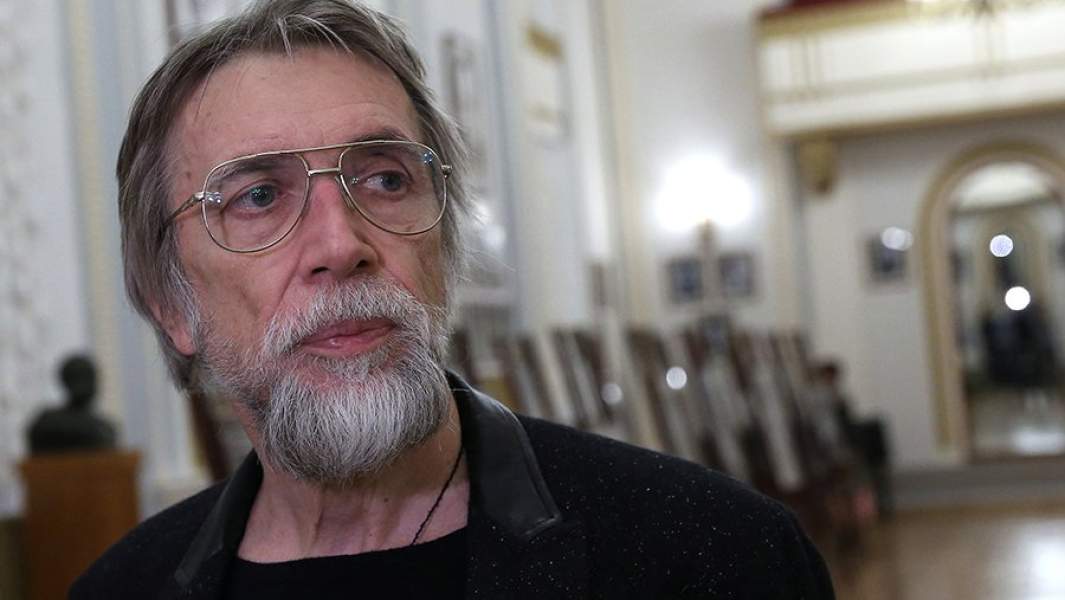 Владимир Мартынов