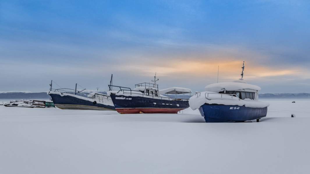 Место под солнцем: что предлагает туристам зимний Байкал
