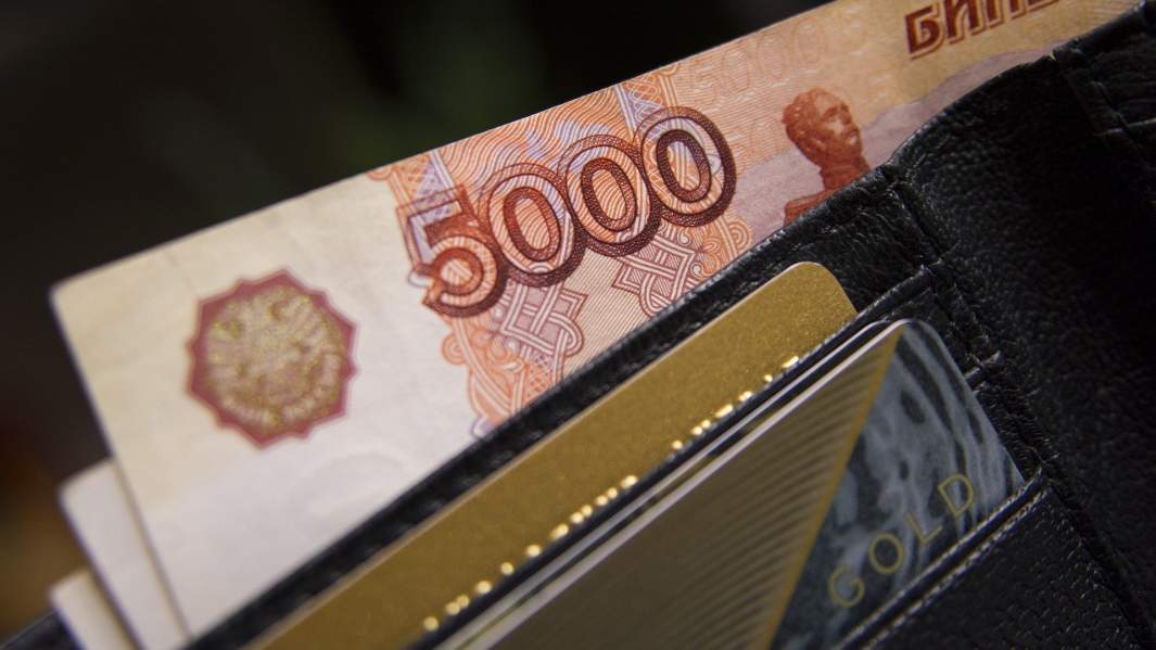 Дорого и богато: где в России получают самую высокую зарплату