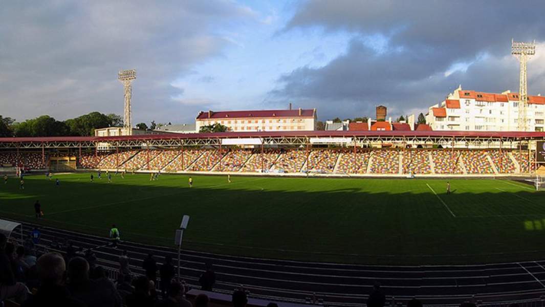 Тернопольский городской стадион имени Романа Шухевича