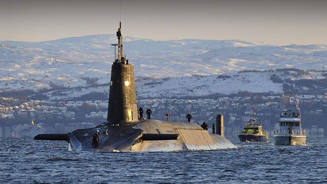 Атомная подводная лодка HMS Vanguard