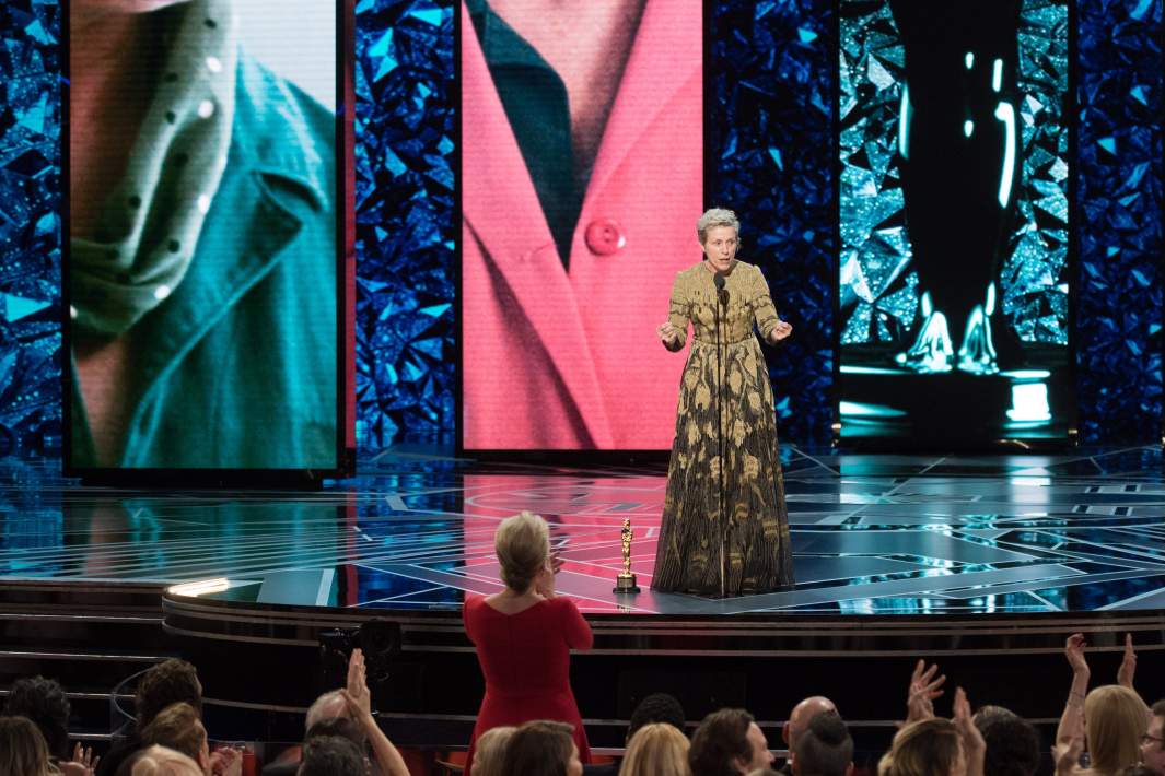 Фрэнсис Макдорманд выступает с речью на церемонии «Оскар», 2018 год