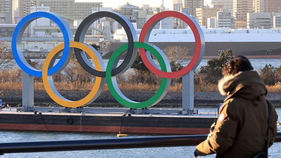 Олимпийские кольца в Токио