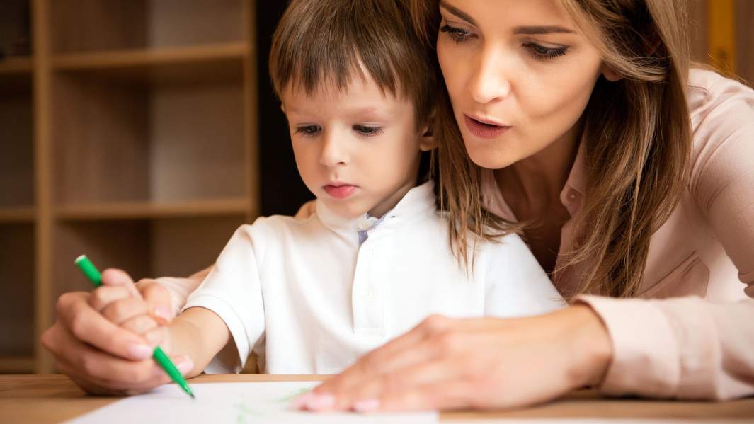 Какая серость: многие россияне получают зарплаты «в конверте»