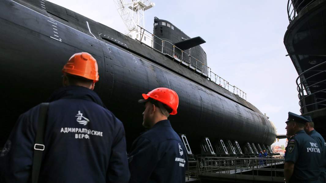 Подводная лодка Кронштадт проекта 677 