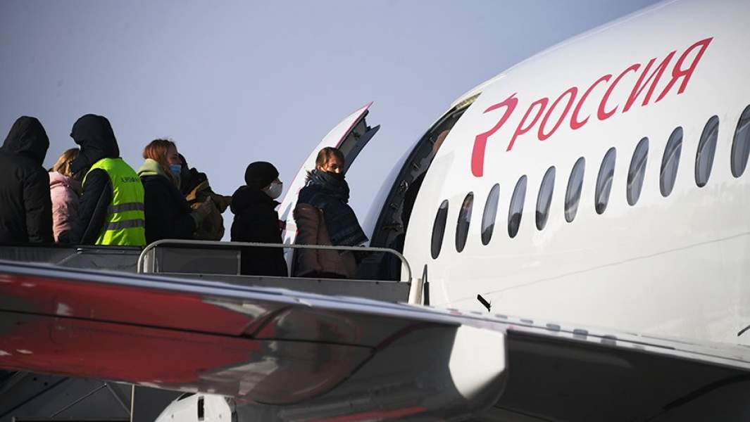 Лайнер Sukhoi Superjet 100 «Магнитогорск» авиакомпании «Россия»