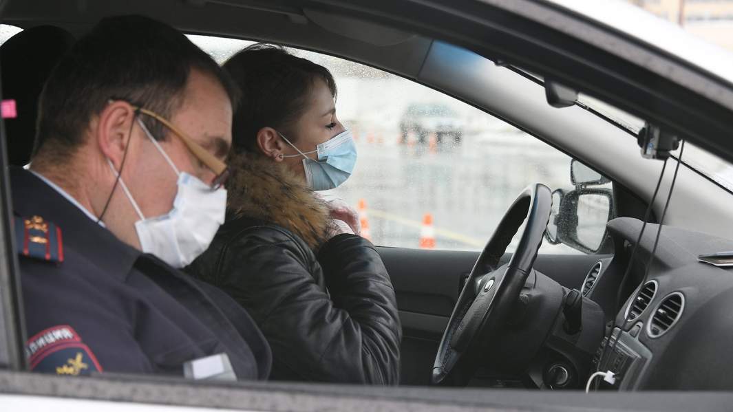 дача практического экзамена на право управления автотранспортом категории "B" в ГИБДД Строгино в Москве