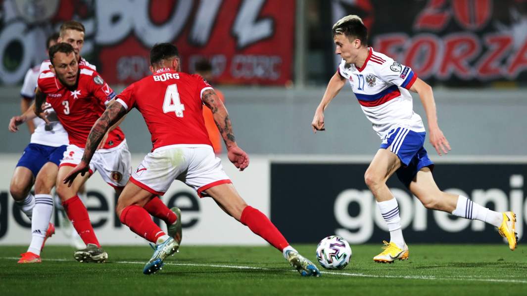 Александр Головин