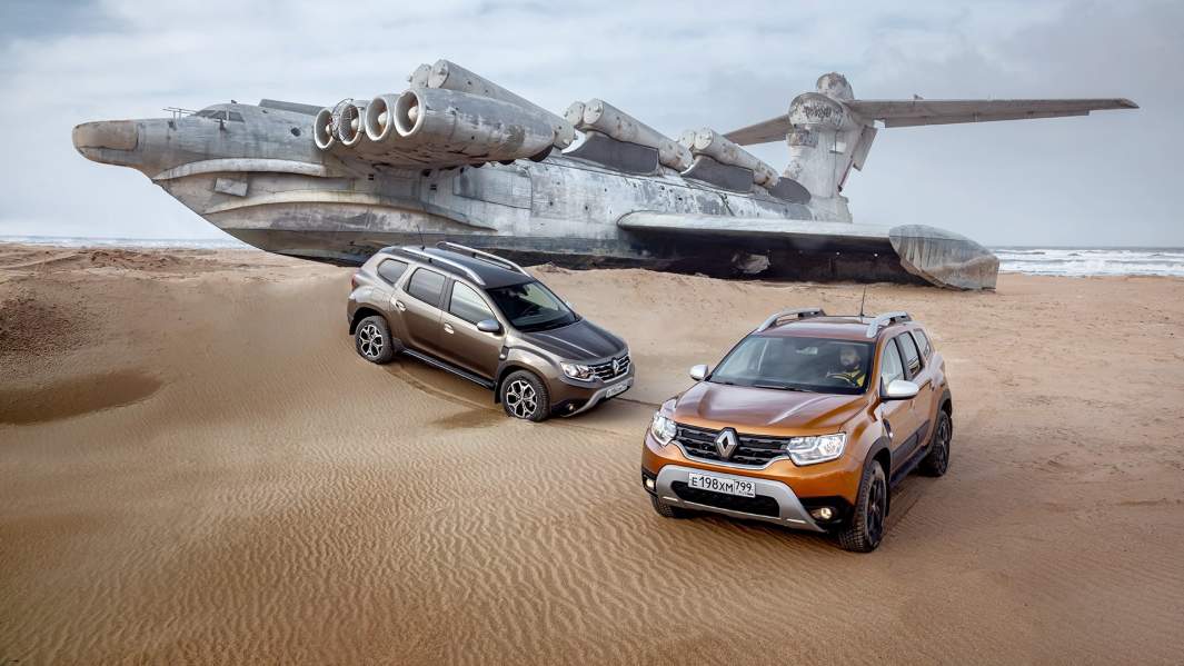 Стартовая версия Edition One позволяет сэкономить на опциях и уже оснащается дополнительными накладками на кузов. Для обычного «Дастера» эти накладки доступны за доплату