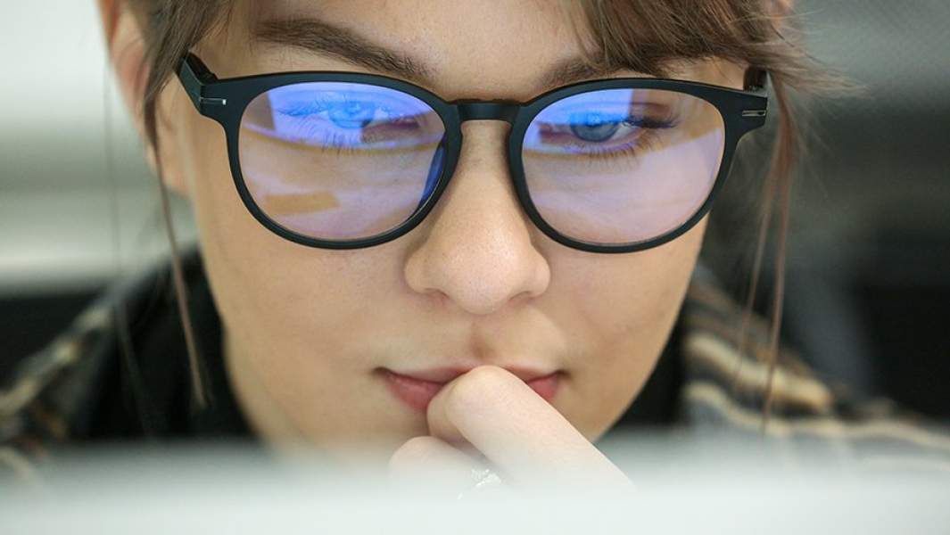 программист