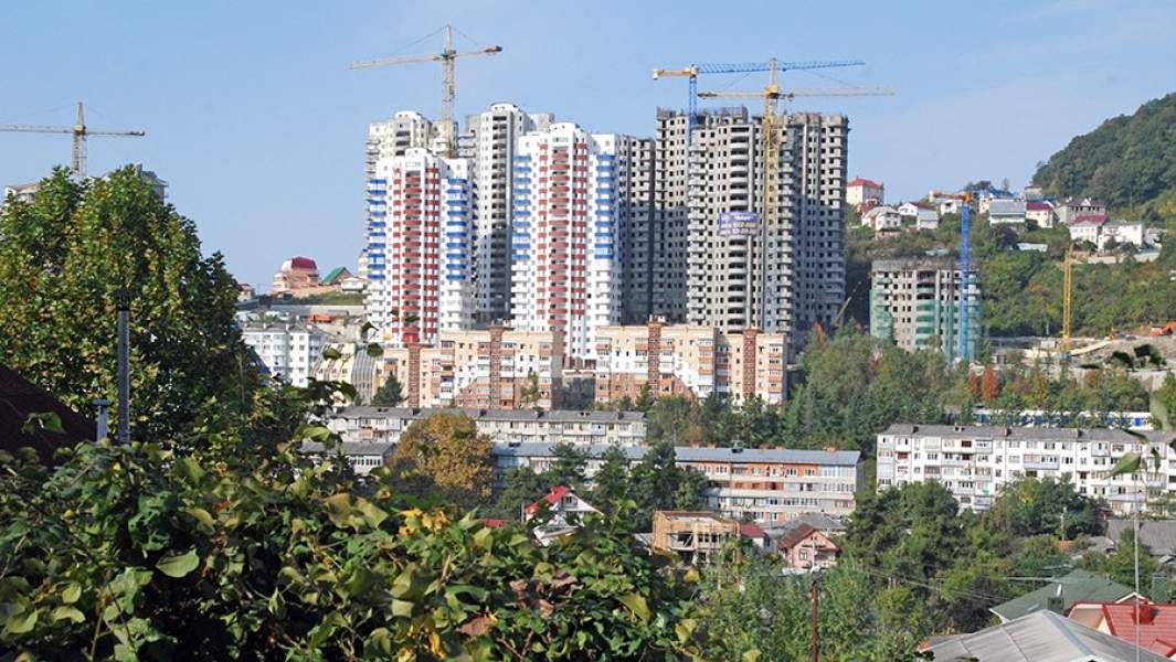 Строительство жилых домов в микрорайоне Мамайка в Сочи