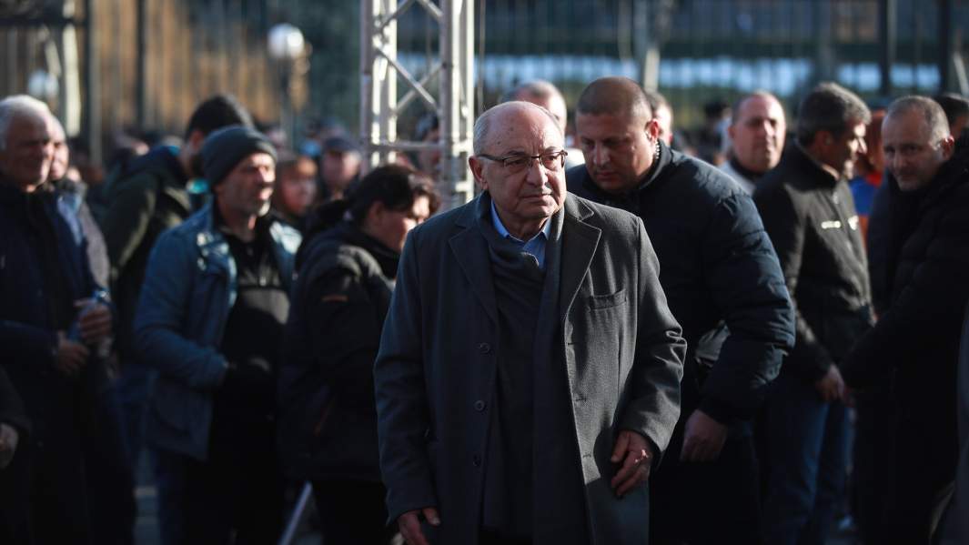 Лидер оппозиционного «Движения за спасение Родины» Вазген Манукян