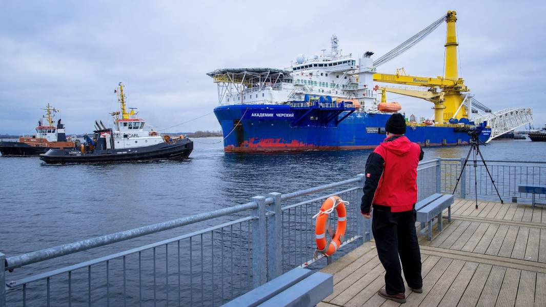 Судно-трубоукладчик «Академик Черский»