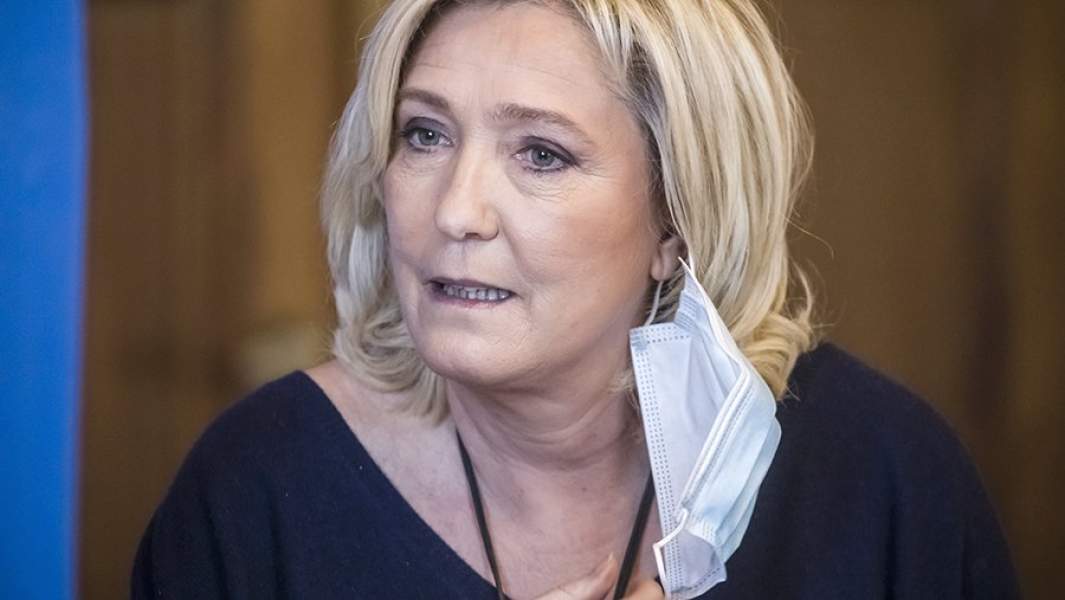 Лидер политической партии Франции «Национальный фронт» Марин Ле Пен