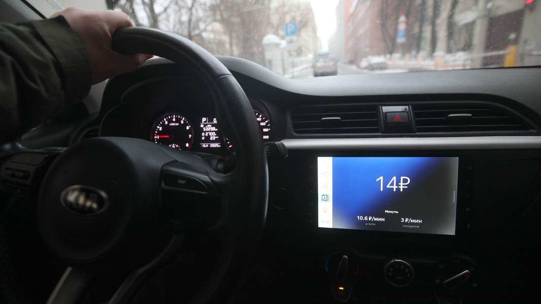 каршеринг автомобиль водитель