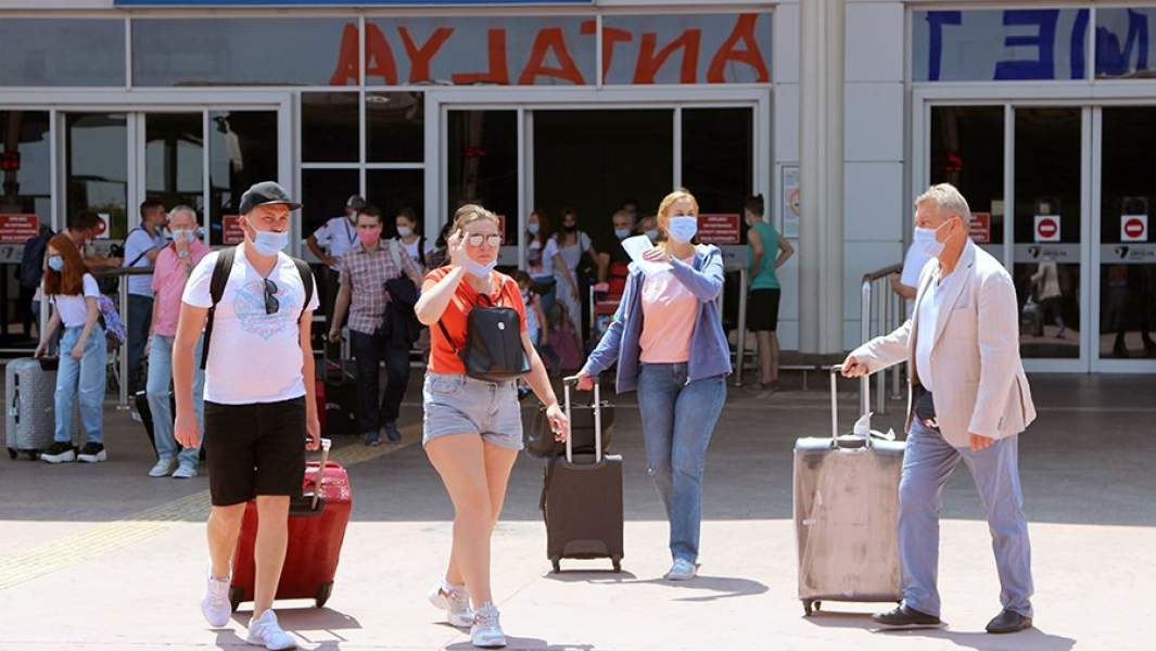 Туристы из России, прибывшие на отдых в Турцию