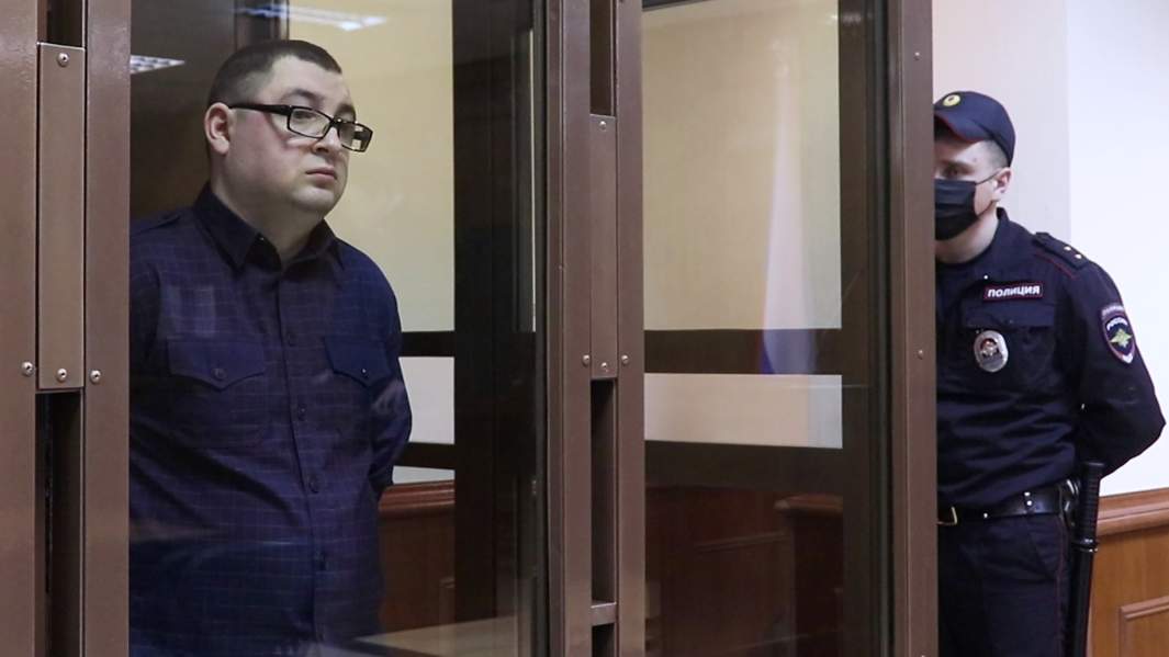 Полицейский Алексей Смирнов, обвиняемый в посягательстве на жизнь правоохранителей на станции метро «Рязанский проспект», во время оглашения приговора в Мосгорсуде