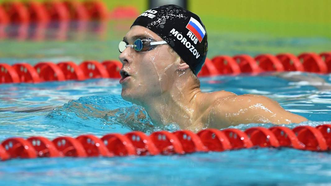 Владимир Морозов, занявший 1-е место на дистанции 50 м вольным стилем среди мужчин, после финального заплыва на чемпионате России по плаванию в Казани