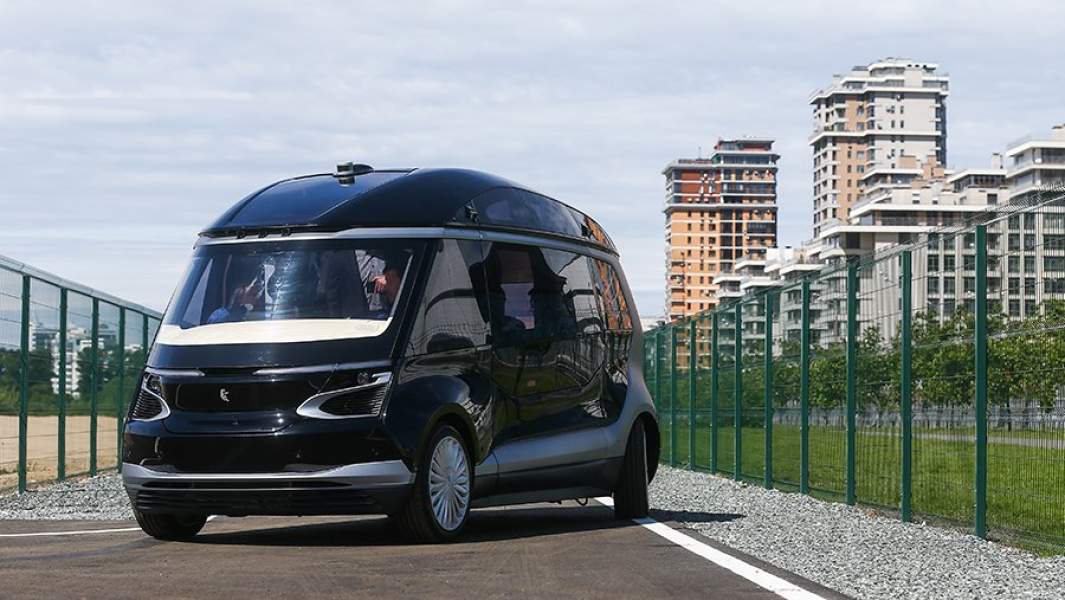 Беспилотный пассажирский электробус Ш.А.Т.Л. в Казани