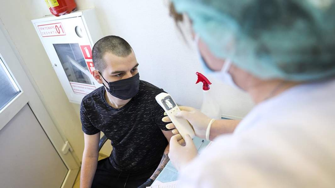 Призывники на сборном пункте в Санкт-Петербурге