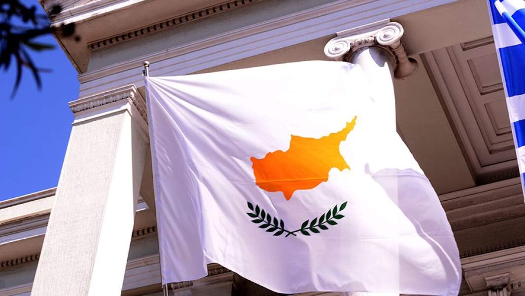 кипр флаг