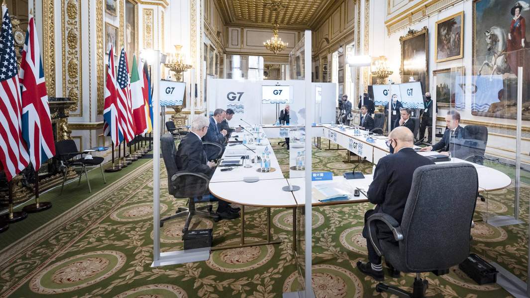 Заседание по случаю встречи министров иностранных дел G7 в Лондоне, Англия